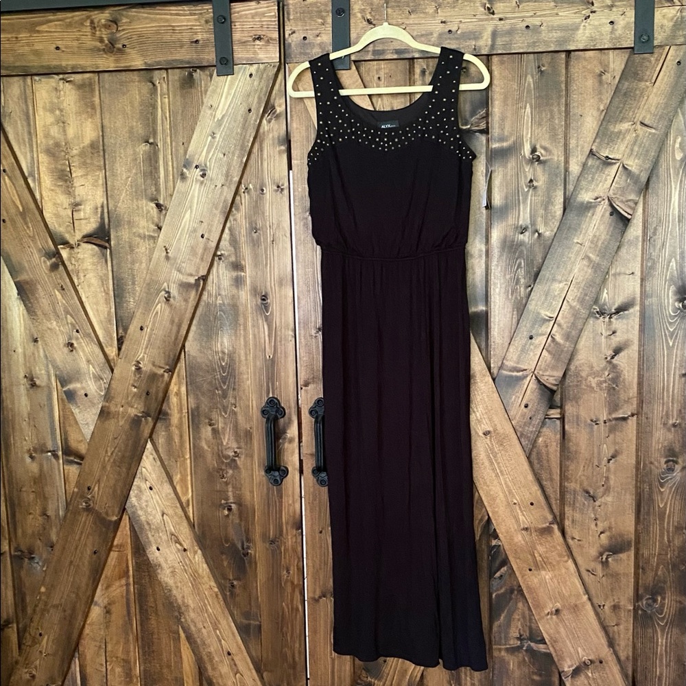 NWT black maxi dress by ALYXdress. Size medium.